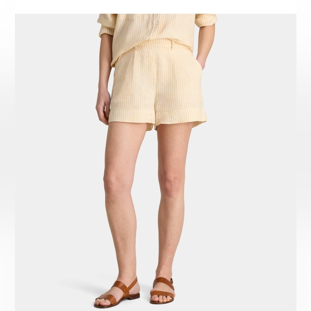 NWT Galeries Lafayette Brand Washed linen Capri shorts Sz L